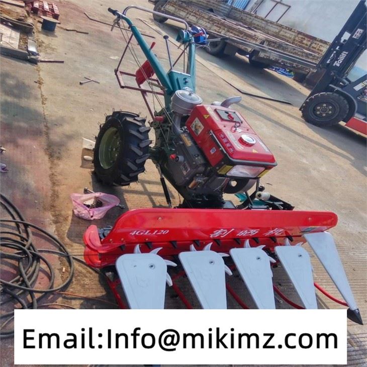 Mesin Pemanen Traktor Mounted Mini Pemanen Jagung