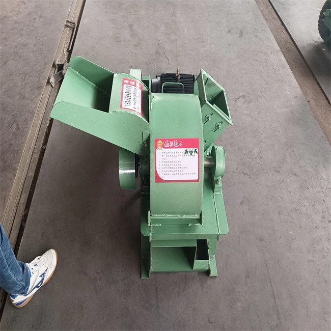 Industrial Wood Sawdust Making Chipper Machine